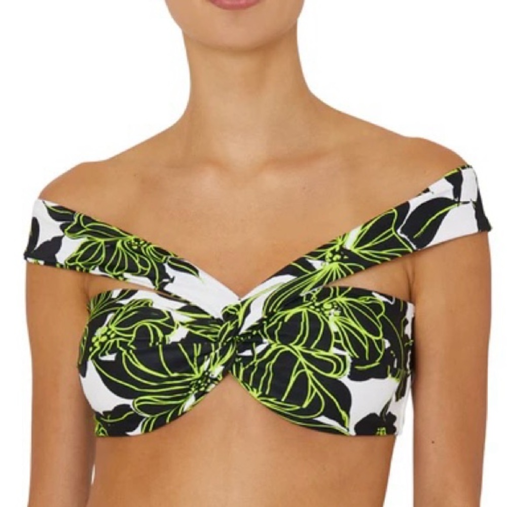 Milly Cabana Olivia Sea Of Petals Bikini Top In Char Black size: S